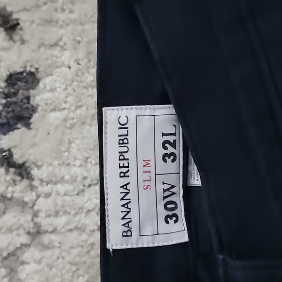 Banana Republic 30x32 slim fit pants - Picture 2 of 5